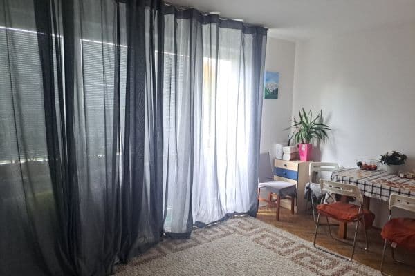 Predaj bytu 3-izbový 55 m², Svojšovická, Hlavní město Praha Predaj bytu 3-izbový 55 m², Svojšovická, Hlavní město Praha