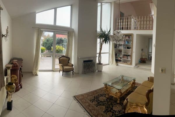 Predaj domu 467 m², pozemek 1.729 m², Nad žlábky, Senohraby Predaj domu 467 m², pozemek 1.729 m², Nad žlábky, Senohraby