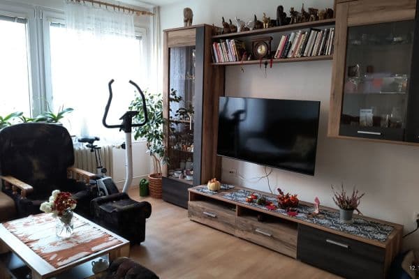 Predaj bytu 4-izbový 75 m², Mladých, Pardubice Predaj bytu 4-izbový 75 m², Mladých, Pardubice