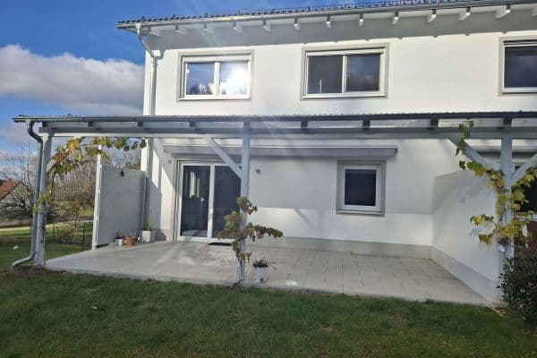 Prenájom domu 145 m², pozemek 500 m², Pfaffenhofen, Bavorsko Prenájom domu 145 m², pozemek 500 m², Pfaffenhofen, Bavorsko