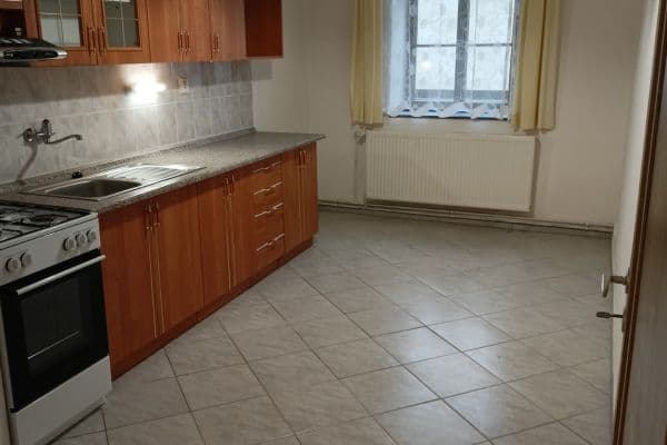 Prenájom bytu 2-izbový 60 m², Křížová, Jihlava, Kraj Vysočina Prenájom bytu 2-izbový 60 m², Křížová, Jihlava, Kraj Vysočina