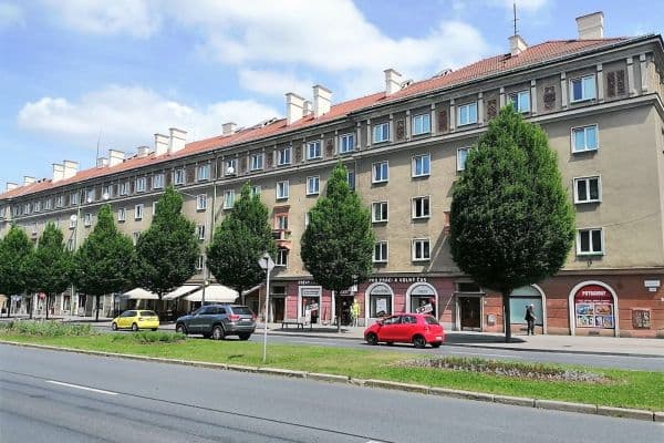 Prenájom nebytového priestoru 80 m², Hlavní třída, Havířov, Moravskoslezský kraj Prenájom nebytového priestoru 80 m², Hlavní třída, Havířov, Moravskoslezský kraj
