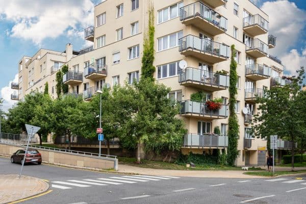 Predaj bytu 4-izbový 94 m², Bratislavská, Praha Predaj bytu 4-izbový 94 m², Bratislavská, Praha