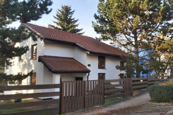 Prenájom domu 300 m², pozemek 476 m², Edisonova, Hlavní město Praha Prenájom domu 300 m², pozemek 476 m², Edisonova, Hlavní město Praha