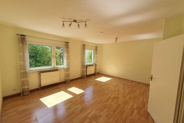 Predaj bytu 3-izbový 65 m², Frankfurt Predaj bytu 3-izbový 65 m², Frankfurt