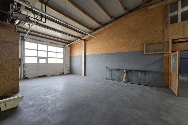 Prenájom nebytového priestoru 390 m², Stockach Prenájom nebytového priestoru 390 m², Stockach