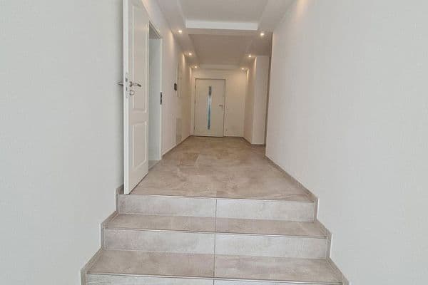 Predaj bytu 4-izbový 169 m², Pforzheim Predaj bytu 4-izbový 169 m², Pforzheim