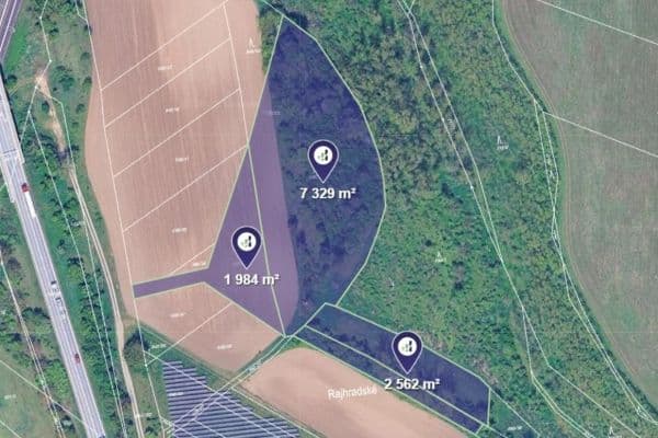 Predaj pozemku 1.979 m², Vojkovice Predaj pozemku 1.979 m², Vojkovice