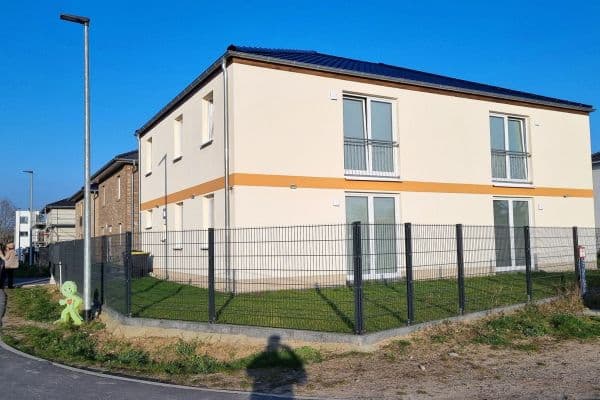 Prenájom bytu 2-izbový 49 m², Neckarstr. 1, Oranienburg, Brandenbursko Prenájom bytu 2-izbový 49 m², Neckarstr. 1, Oranienburg, Brandenbursko