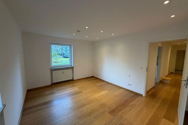 Predaj bytu 3-izbový 81 m², München, Bavorsko Predaj bytu 3-izbový 81 m², München, Bavorsko