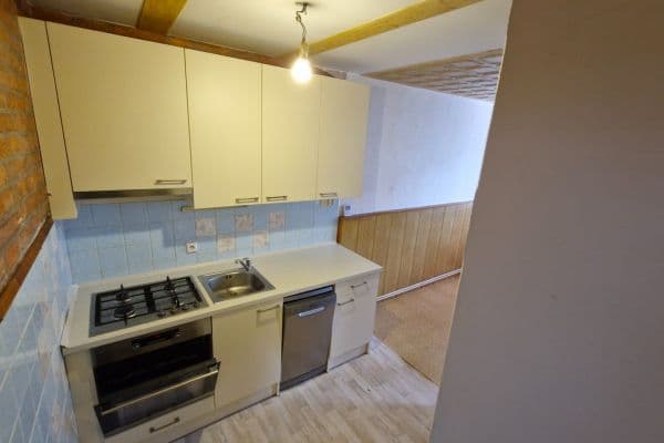 Prenájom bytu 3-izbový 71 m², Poláčkova, Říčany Prenájom bytu 3-izbový 71 m², Poláčkova, Říčany