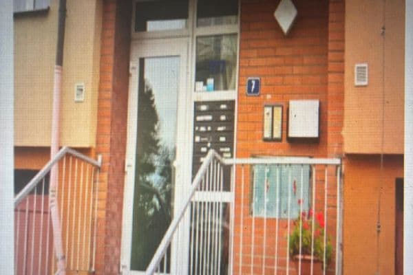 Predaj bytu 2-izbový 46 m², Pouchovská, Hradec Králové Predaj bytu 2-izbový 46 m², Pouchovská, Hradec Králové