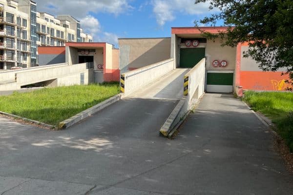 Prenájom garáže 16 m², Kladno Prenájom garáže 16 m², Kladno