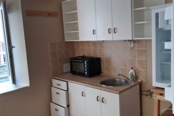 Prenájom bytu 1-izbový 14 m², Pekařská, Olomouc Prenájom bytu 1-izbový 14 m², Pekařská, Olomouc