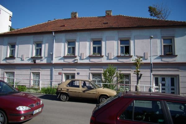 Prenájom bytu 3-izbový 72 m², Ve Střešovičkách, Hlavní město Praha Prenájom bytu 3-izbový 72 m², Ve Střešovičkách, Hlavní město Praha