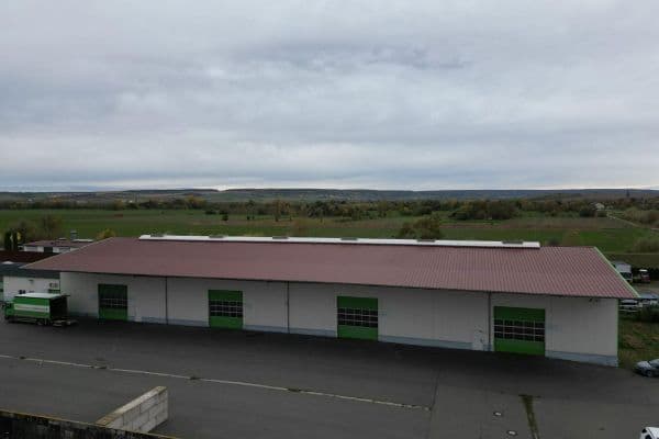 Prenájom nebytového priestoru 10.000 m², Bahnhofstraße 10, Walschleben Prenájom nebytového priestoru 10.000 m², Bahnhofstraße 10, Walschleben