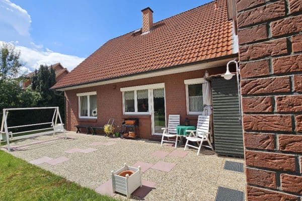 Predaj domu 135 m², pozemek 563 m², Hamburg Predaj domu 135 m², pozemek 563 m², Hamburg