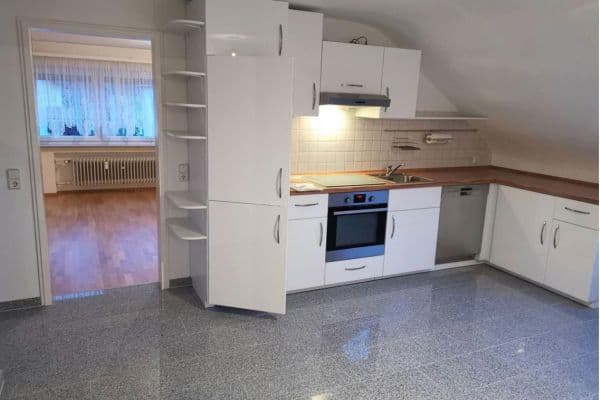 Prenájom bytu 2-izbový 63 m², Humboldtstr. 22, Leinfelden-Echterdingen Prenájom bytu 2-izbový 63 m², Humboldtstr. 22, Leinfelden-Echterdingen