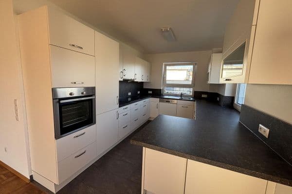 Prenájom bytu 3-izbový 93 m², Oststraße 16, Bad Rappenau Prenájom bytu 3-izbový 93 m², Oststraße 16, Bad Rappenau