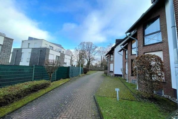 Prenájom bytu 1-izbový 26 m², Wohlfahrtstraße 215-217, Bochum Prenájom bytu 1-izbový 26 m², Wohlfahrtstraße 215-217, Bochum