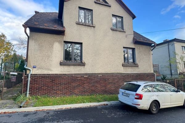 Predaj domu 223 m², pozemek 659 m², Mikšova, Ostrava Predaj domu 223 m², pozemek 659 m², Mikšova, Ostrava