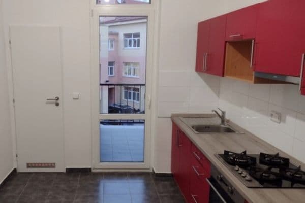 Prenájom bytu 1-izbový 51 m², Vocelova, Kutná Hora Prenájom bytu 1-izbový 51 m², Vocelova, Kutná Hora
