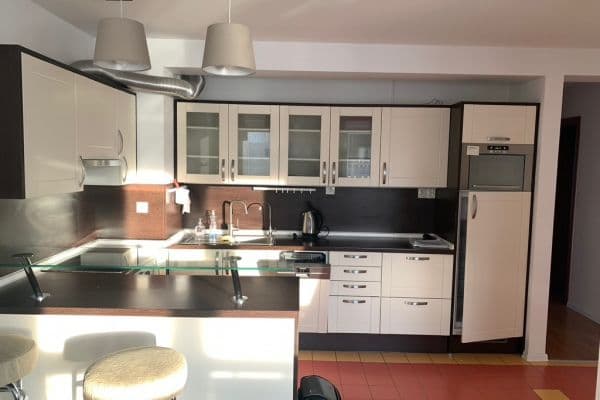 Predaj bytu 3-izbový 78 m², Drieňová, Bratislava Predaj bytu 3-izbový 78 m², Drieňová, Bratislava