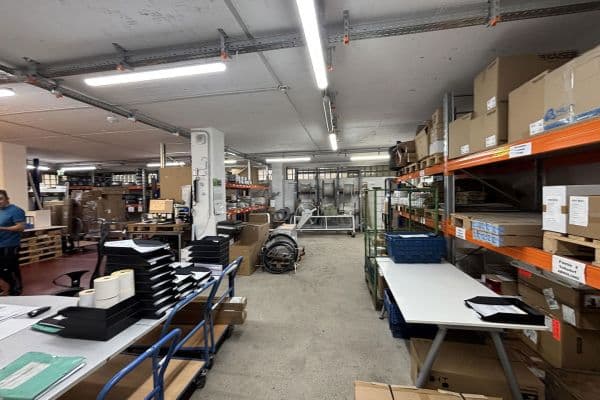 Prenájom nebytového priestoru 285 m², Münsterstrasse 330, Düsseldorf Prenájom nebytového priestoru 285 m², Münsterstrasse 330, Düsseldorf