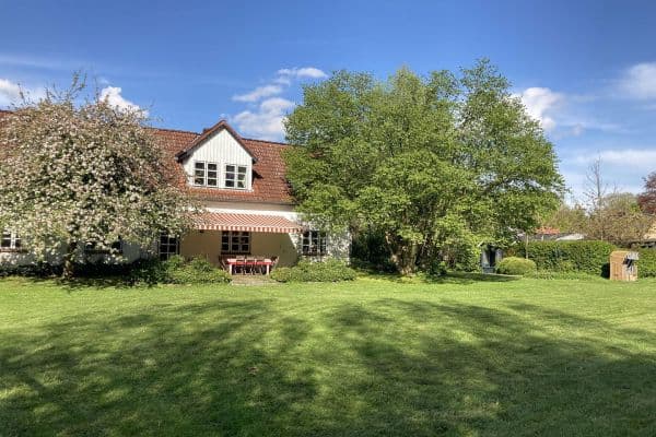 Predaj domu 173 m², pozemek 3.994 m², Eutin Predaj domu 173 m², pozemek 3.994 m², Eutin