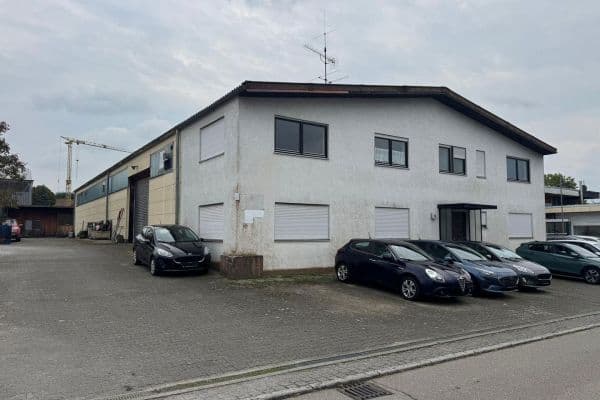Prenájom nebytového priestoru 862 m², Ofterdingen Prenájom nebytového priestoru 862 m², Ofterdingen
