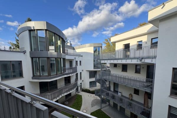 Predaj bytu 3-izbový 104 m², Fürth Predaj bytu 3-izbový 104 m², Fürth