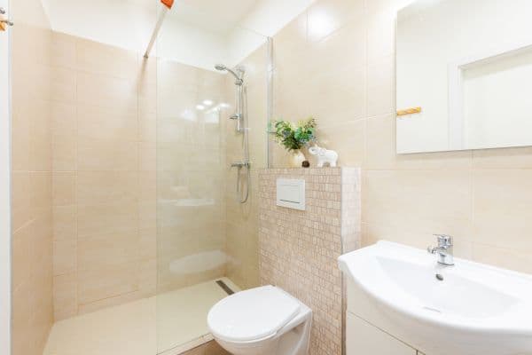 Predaj bytu 1-izbový 25 m², Holečkova, Predaj bytu 1-izbový 25 m², Holečkova,