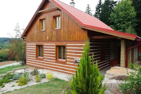 Prenájom rekreačného objektu, Bělá u Pecky Prenájom rekreačného objektu, Bělá u Pecky