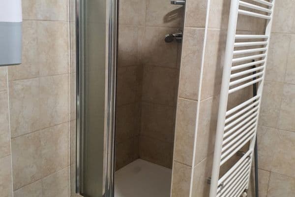 Prenájom bytu 3-izbový 100 m², sady Pětatřicátníků, Plzeň, Plzeňský kraj Prenájom bytu 3-izbový 100 m², sady Pětatřicátníků, Plzeň, Plzeňský kraj