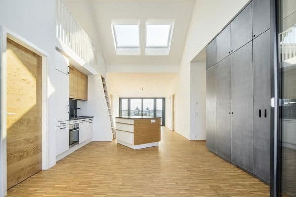 Prenájom bytu 4-izbový 103 m², Bunzlauer Str.8, München, Bavorsko Prenájom bytu 4-izbový 103 m², Bunzlauer Str.8, München, Bavorsko