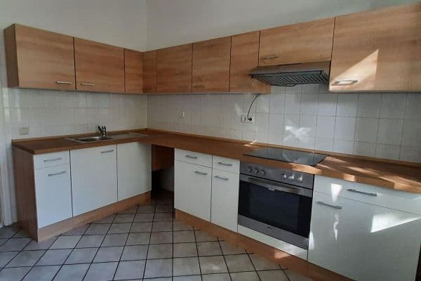 Prenájom bytu 3-izbový 68 m², Ringbahnstr. 27, Berlin, Berlín Prenájom bytu 3-izbový 68 m², Ringbahnstr. 27, Berlin, Berlín