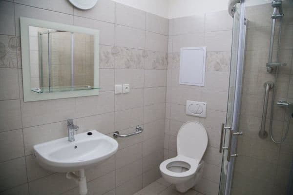 Prenájom bytu 1-izbový 32 m², Mrač Prenájom bytu 1-izbový 32 m², Mrač