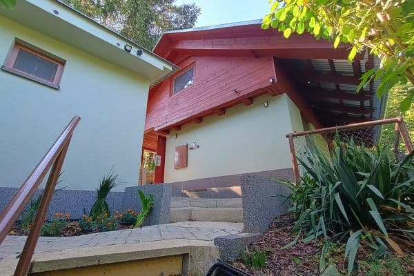 Predaj rekreačného objektu 46 m², pozemek 798 m², Mladova, Bílovice nad Svitavou Predaj rekreačného objektu 46 m², pozemek 798 m², Mladova, Bílovice nad Svitavou