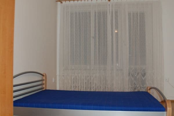 Prenájom bytu 2-izbový 56 m², Karla IV., Pardubice Prenájom bytu 2-izbový 56 m², Karla IV., Pardubice