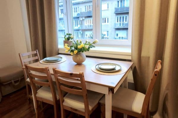 Prenájom bytu 2-izbový 64 m², Záhradnícka, Bratislava Prenájom bytu 2-izbový 64 m², Záhradnícka, Bratislava