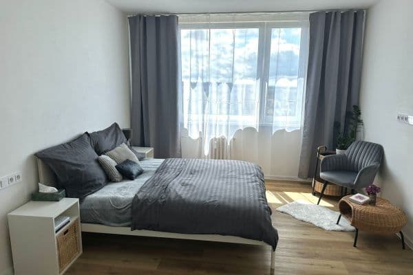 Predaj bytu 2-izbový 46 m², Lonkova, Pardubice Predaj bytu 2-izbový 46 m², Lonkova, Pardubice