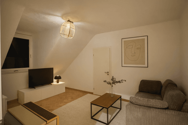 Prenájom bytu 2-izbový 40 m², Stuttgart, Bádensko-Wurttembersko Prenájom bytu 2-izbový 40 m², Stuttgart, Bádensko-Wurttembersko