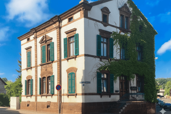 Predaj domu 300 m², pozemek 330 m², Zweibrücken Predaj domu 300 m², pozemek 330 m², Zweibrücken