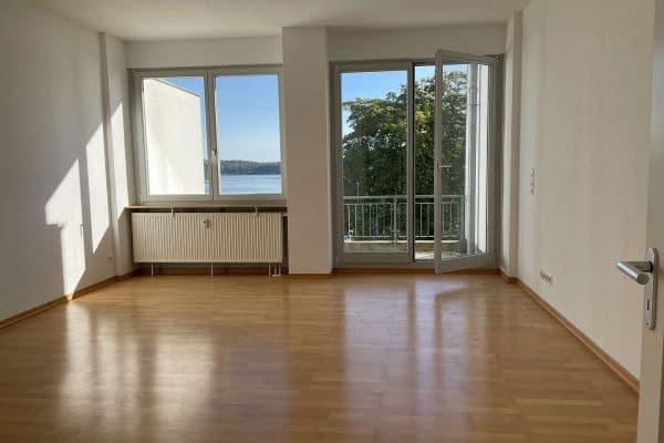Prenájom bytu 2-izbový 67 m², Tschudistraße, Potsdam Prenájom bytu 2-izbový 67 m², Tschudistraße, Potsdam