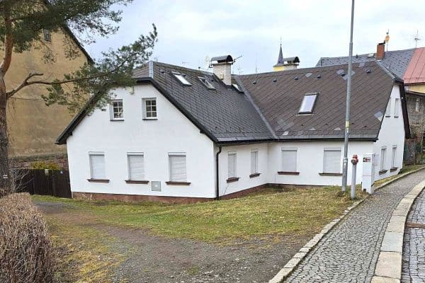 Prenájom rekreačného objektu, Lomnice nad Popelkou Prenájom rekreačného objektu, Lomnice nad Popelkou