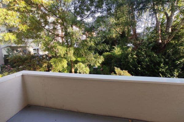 Predaj bytu 3-izbový 90 m², Hufelandstraße 34, Essen Predaj bytu 3-izbový 90 m², Hufelandstraße 34, Essen