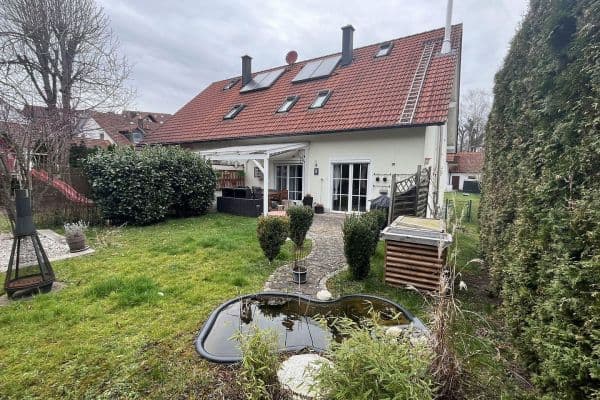 Predaj domu 135 m², pozemek 350 m², Hettenshausen, Bavorsko Predaj domu 135 m², pozemek 350 m², Hettenshausen, Bavorsko