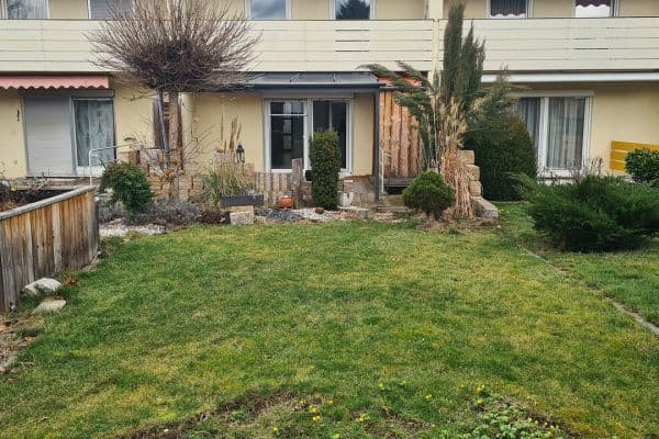 Predaj domu 90 m², pozemek 197 m², Hauffstraße 48/1, Pfullingen Predaj domu 90 m², pozemek 197 m², Hauffstraße 48/1, Pfullingen