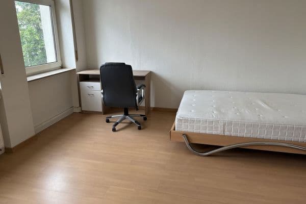 Prenájom bytu 20 m², Stuttgart, Bádensko-Wurttembersko Prenájom bytu 20 m², Stuttgart, Bádensko-Wurttembersko