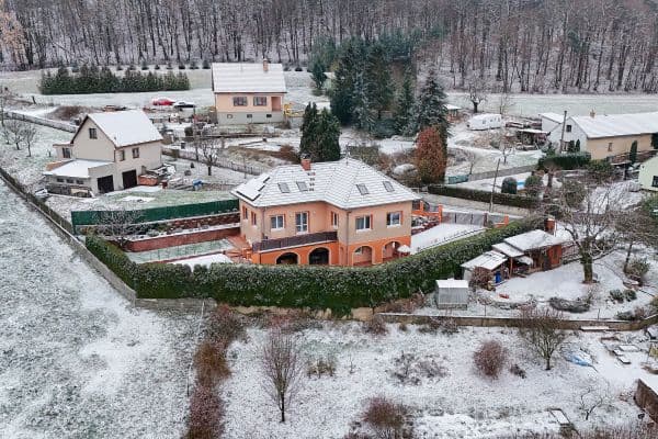 Predaj domu 120 m², pozemek 587 m², Predaj domu 120 m², pozemek 587 m²,